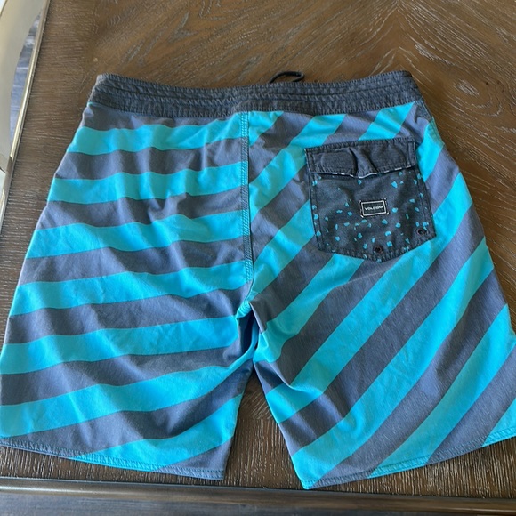 Volcom Swim Trunks - Picture 5 of 6